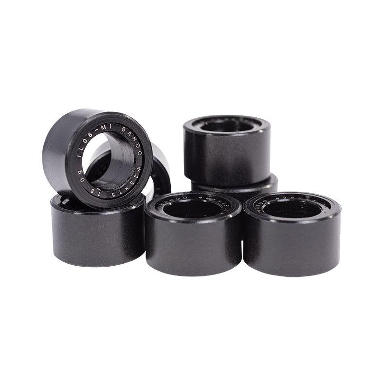 product/b/a/bando_270608_noir_1.jpg
