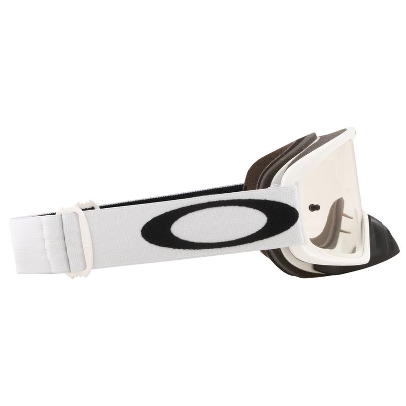 product/o/a/oakley_8006130001_1.jpg