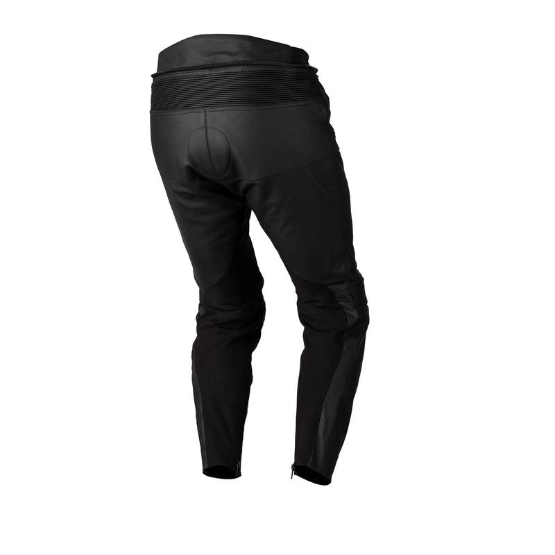 product/r/s/rst_8006802001_noir-noir_2_1.jpg