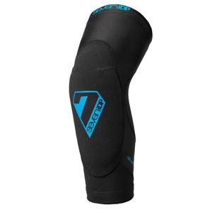 7006-05-5-genouillere-de-moto-de-seven-transition-noir-bleu