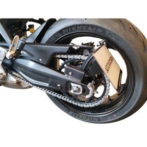 splt012-support-de-plaque-d-immatriculation-lateral-moto-access-design-triumph-trident-660-gris-tu