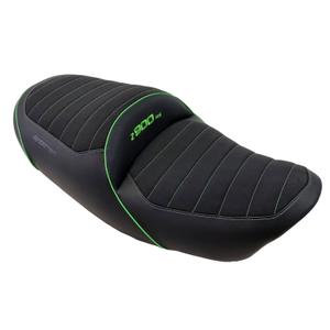 5371zr2-selle-de-moto-vintage-bagster-ready-luxe-z-900-rs-2018-2021-nubuck-16-stam-15-liseret-coutures-broderie-vert-06-tu