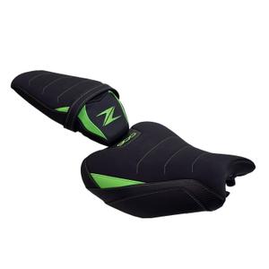 hp4-6901-housse-de-selle-moto-bagster-premium-kawasaki-z-900-hp4-noir-tu
