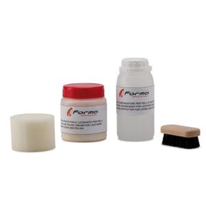 sppt010-99-kit-de-nettoyage-forma-noir-tu