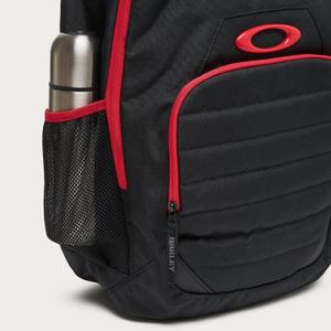 product/o/a/oakley_8009039002_noir-rouge-rouge_4.jpg
