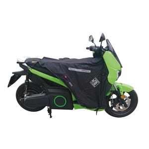 407490925-tablier-scooter-tucano-urbano-termoscudr-mo-escooter-125-noir-tu